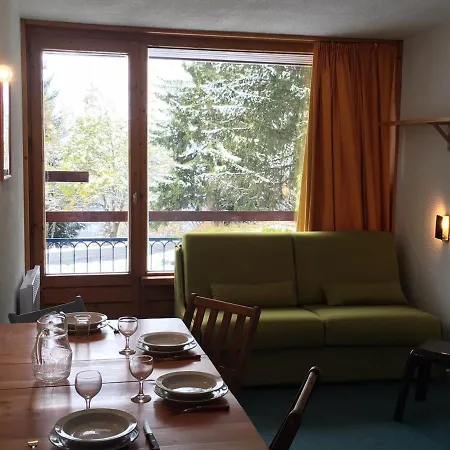 Confortable Au Pied Des Pistes Avec Balcon - Fr-1-346-491 Apartman